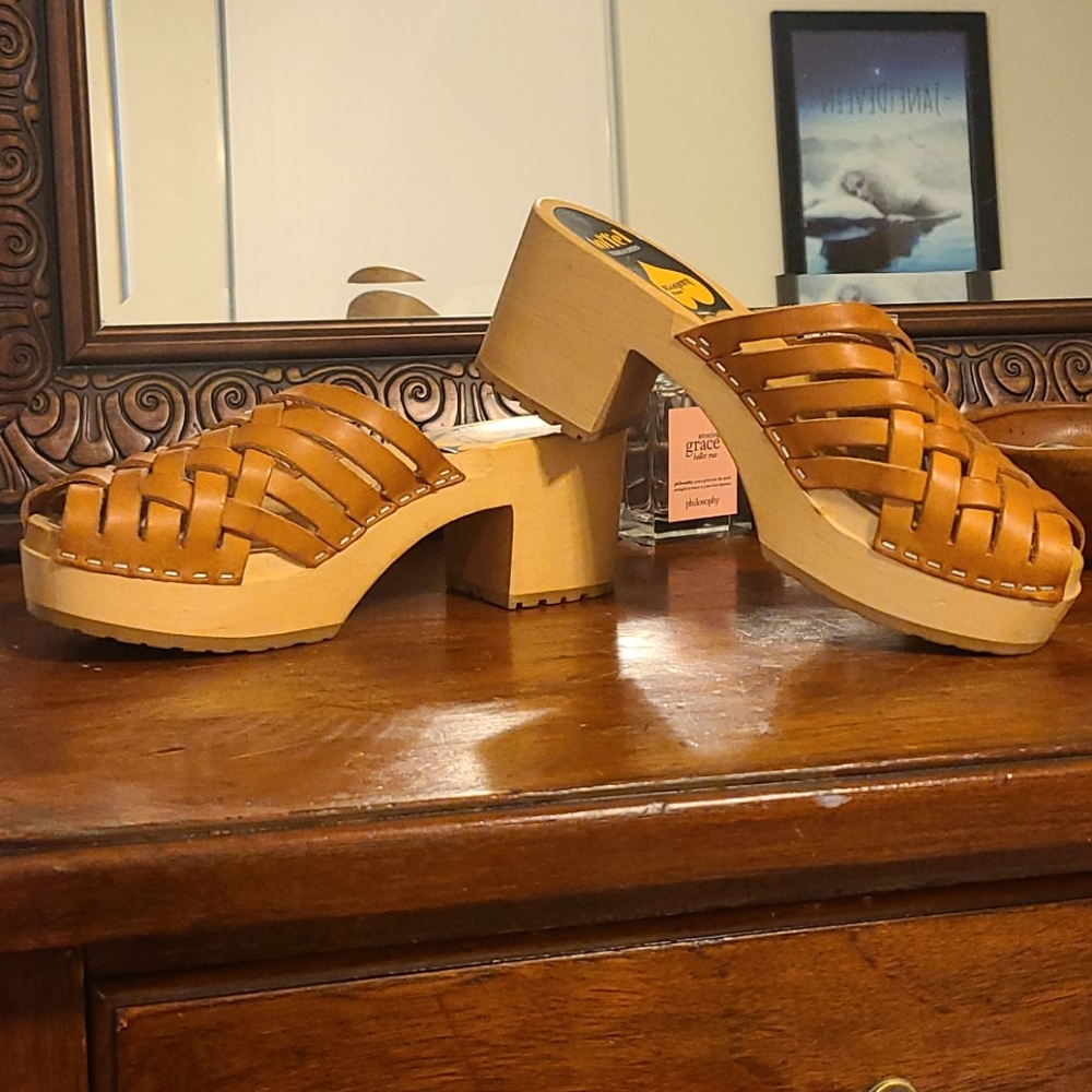 Swedish Hasbeens | Tan Braided Sky High Clog
